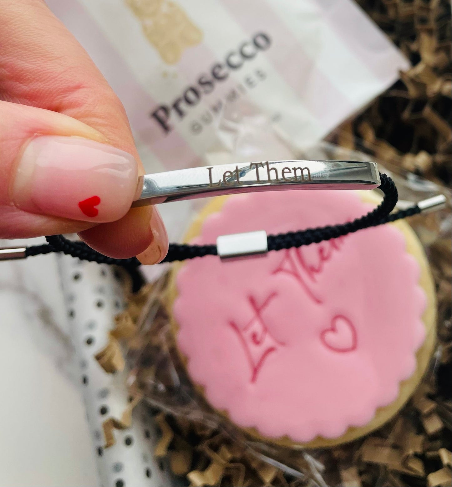 Let Them Mini Letterbox Gift