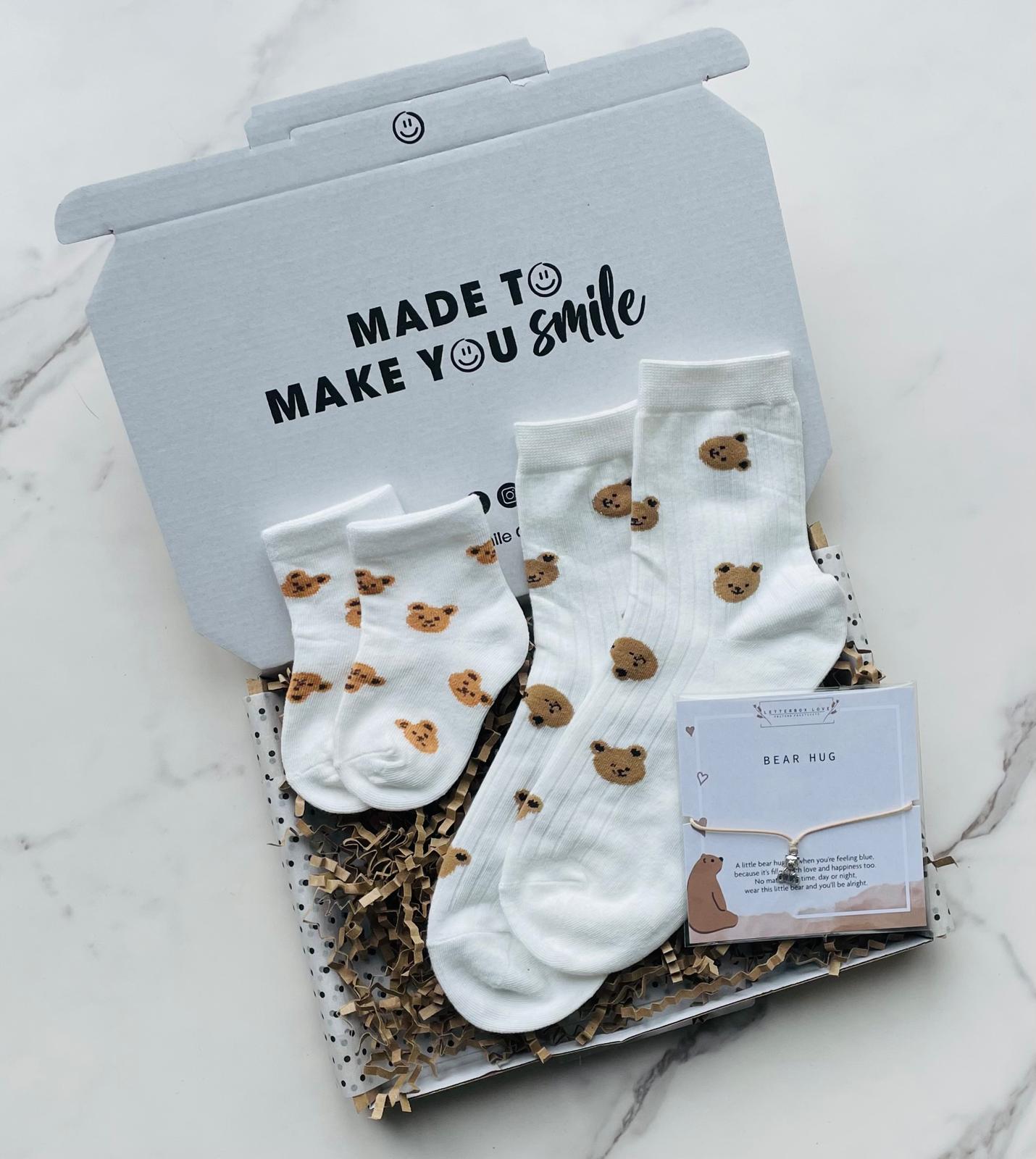 Mummy & Baby Bear Hugs Letterbox Gift