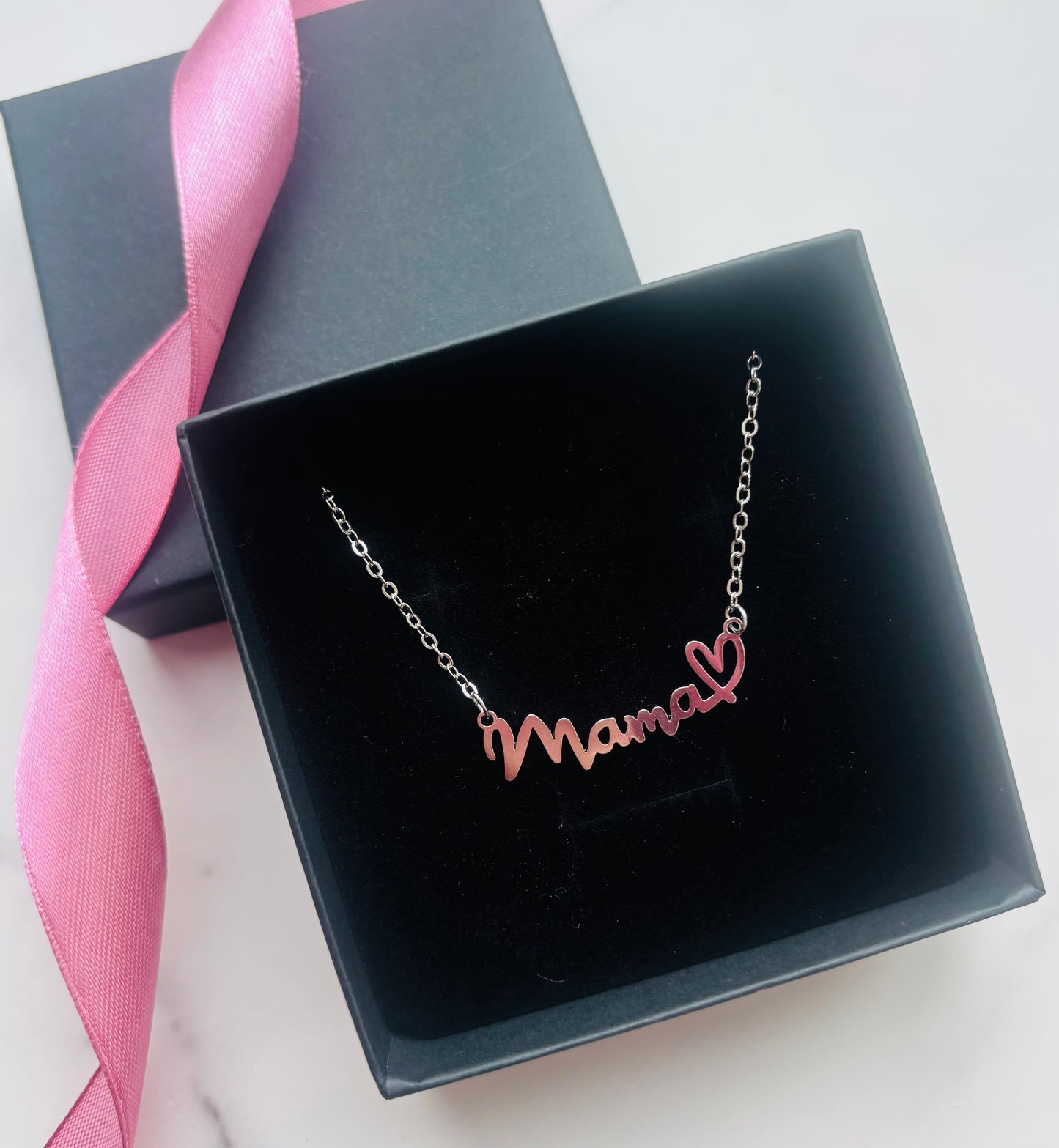 Mama Necklace