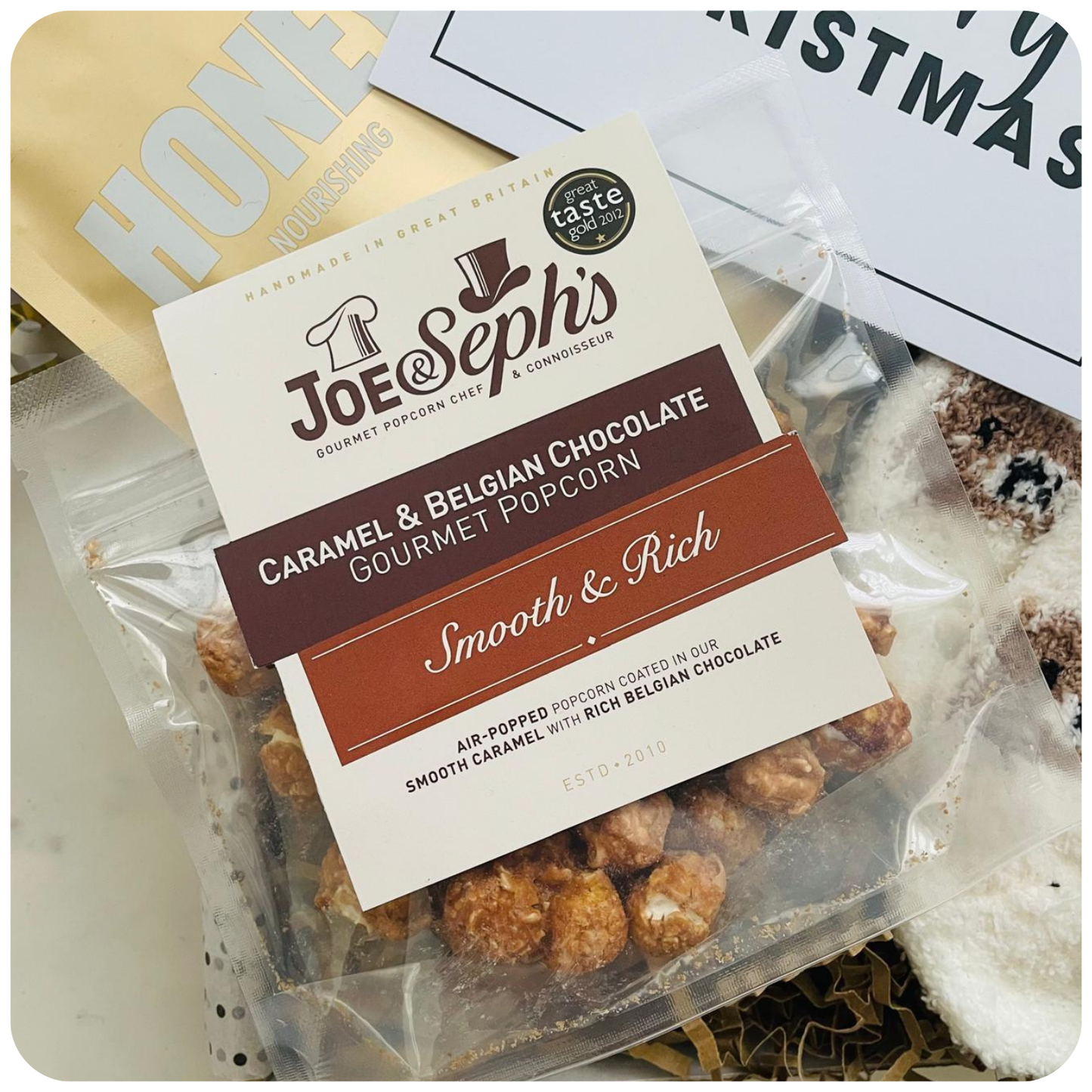 Christmas Pamper Gift Box – Personalised Decoration & Cosy Treats